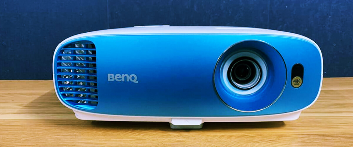 BenQ TK800M photo